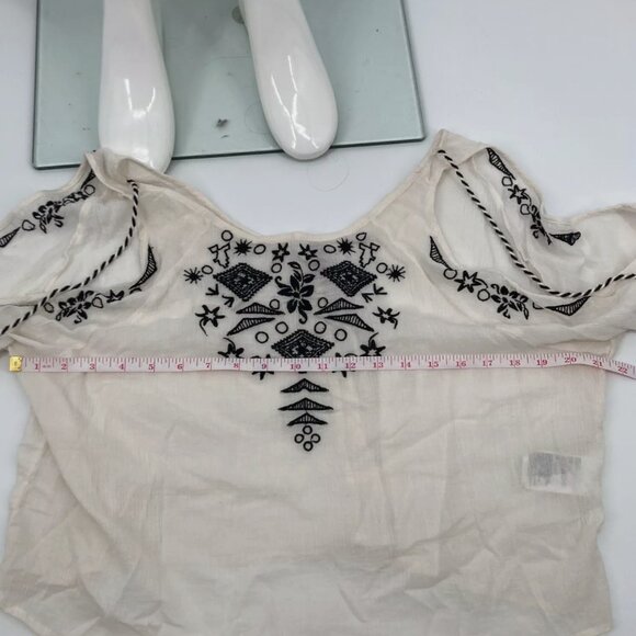 Divided H&M Women's Embroidered Gauze Top Blouse Shirt Cold Shoulder Tassels 8 - Picture 5 of 8